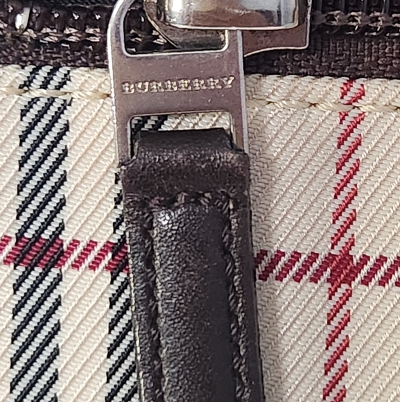 EUC Burberry Crossbody - Picture 11 of 12